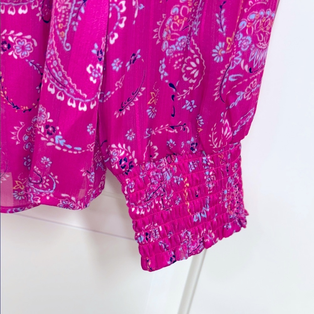 Vibrant Pink Paisley Blouse - Picture 3 of 13